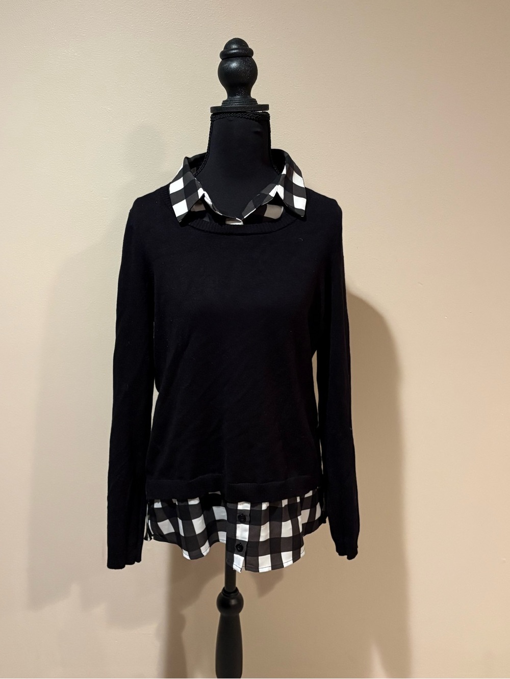 Arianna Papell Size S Layered Sweater Top with Black & White Gingham Shirt Hem